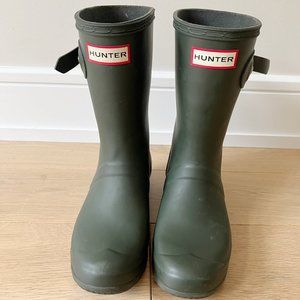 Hunter Original Short Dark Olive Womens Rain boot US 6
